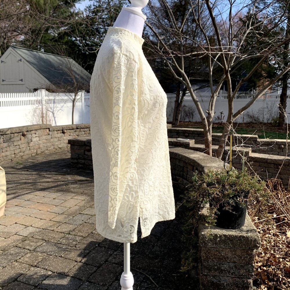 Vintage Victorian Boho Beautiful Top - Picture 9 of 16